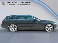Gebraucht Mercedes E300 Avantgarde 211 PS (155 kW) 2022 Schwarz Limousine