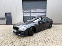 Gebraucht BMW 750 M Sport 400 PS (294 kW) 2017 Grau Limousine