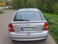 Second-hand Opel Astra 75 CP (55 kW) 1999 Argintiu Berlinǎ
