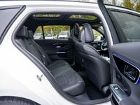 Gebraucht Mercedes C220 AMG line 200 PS (147 kW) 2024 Weiss / polarweiß Kombi