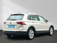 Gebraucht VW Tiguan Move 150 PS (110 kW) 2023 Silber SUV