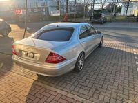Gebraucht Mercedes S320 224 PS (164 kW) 2000 Silber Limousine