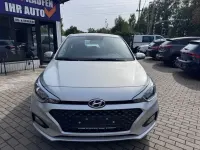 Gebraucht Hyundai i20 Select 75 PS (55 kW) 2019 Silber Kleinwagen