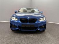 Gebraucht BMW 220 M Sport 184 PS (135 kW) 2021 Blau Cabrio