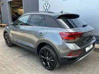 Neu VW T-Roc Style 150 PS (110 kW) 2026 Grau SUV