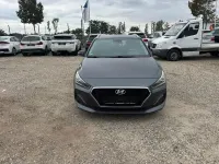 Gebraucht Hyundai i30 YES! 116 PS (85 kW) 2019 Grau Kombi