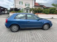 Gebraucht Audi A3 Ambiente 101 PS (74 kW) 2001 Blau Kleinwagen