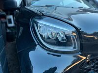 Gebraucht Smart ForTwo Coupé 22 kW (30 PS) 2021 Schwarz Kleinwagen
