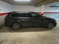 Gebraucht VW Passat Business 150 PS (110 kW) 2020 Grau Kombi