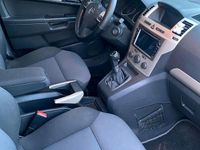 Gebraucht Opel Zafira 125 PS (91 kW) 2009 Silber Van / Kleinbus