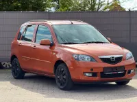 Gebraucht Mazda 2 80 PS (58 kW) 2003 Orange Kleinwagen
