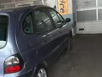 Gebraucht Renault Scénic 80 PS (58 kW) 1999 Grün Van / Kleinbus