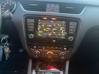 Gebraucht Skoda Octavia Joy 110 PS (80 kW) 2016 Grau Kleinwagen