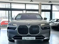 Gebraucht BMW 740 286 PS (210 kW) 2022 Grau Limousine