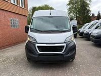 Gebraucht Peugeot Boxer 140 PS (102 kW) 2024 Weiß Van