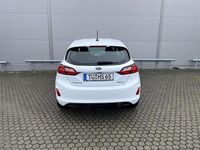 Gebraucht Ford Fiesta ST-Line 101 PS (74 kW) 2023 Weiß Limousine