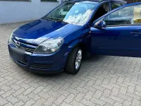 Gebraucht Opel Astra Edition 101 PS (74 kW) 2005 Blau Kombi