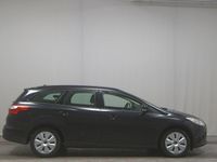 Gebraucht Ford Focus Trend 105 PS (77 kW) 2014 Schwarz Limousine