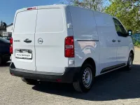 Gebraucht Opel Vivaro-e Combi Edition 120 PS (88 kW) 2024 Weiß Van / Kleinbus