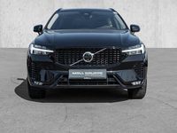 Gebraucht Volvo XC60 Plus 197 PS (144 kW) 2023 Onyx black / metallic SUV