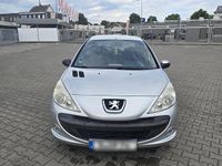 Gebraucht Peugeot 206+ 60 PS (44 kW) 2009 Grau Kleinwagen
