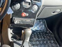 Gebraucht Renault Modus Dynamique 111 PS (81 kW) 2012 Grau Van / Kleinbus