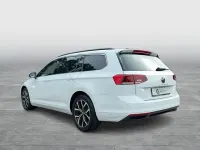 Gebraucht VW Passat Business 150 PS (110 kW) 2022 Weiß Kombi