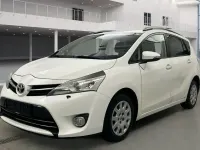 Gebraucht Toyota Verso Basis 111 PS (81 kW) 2016 Weiß Van / Kleinbus