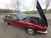 Gebraucht Jaguar XJ 174 PS (127 kW) 1988 Rot Limousine