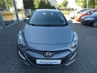 Gebraucht Hyundai i30 99 PS (72 kW) 2013 Grau Limousine