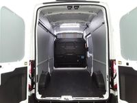 Gebraucht Ford Transit Trend 131 PS (96 kW) 2024 Weiß Van / Kleinbus