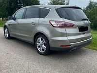 Gebraucht Ford S-MAX Titanium 209 PS (153 kW) 2016 Van / Kleinbus