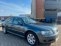 Gebraucht Audi A8 272 PS (200 kW) 2005 Blau Limousine