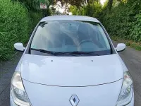 Gebraucht Renault Clio II Authentique 75 PS (55 kW) 2011 Weiß Limousine