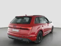 Gebraucht Audi SQ7 Ambiente 507 PS (372 kW) 2025 Rot SUV
