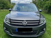 Gebraucht VW Tiguan Sportline 140 PS (102 kW) 2014 Grau SUV