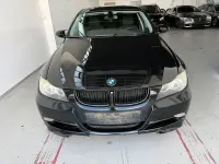 Gebraucht BMW 320 170 PS (125 kW) 2008 Schwarz Limousine