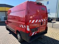Gebraucht Fiat Ducato 148 PS (108 kW) 2018 Rot Van