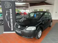 Gebraucht VW Fox 54 PS (39 kW) 2007 Schwarz Kleinwagen
