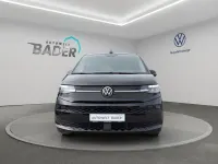 Gebraucht VW Multivan Life 150 PS (110 kW) 2025 Deep black perleffekt Van / Kleinbus
