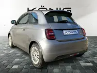 Gebraucht Fiat 500e 86 kW (118 PS) 2023 Mineral grau (6fx) Kleinwagen