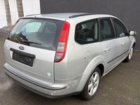 Gebraucht Ford Focus Sport 116 PS (85 kW) 2005 Silber Kombi