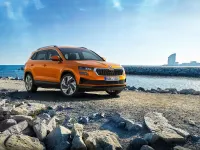 Neu Skoda Karoq SportLine 150 PS (110 kW) 2026 Wählbar SUV