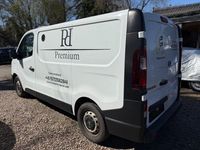 Gebraucht Renault Trafic Komfort 95 PS (69 kW) 2017 Weiß Van / Kleinbus