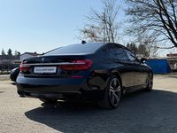 Gebraucht BMW 750 M Sport 400 PS (294 kW) 2019 Schwarz Limousine