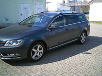 Gebraucht VW Passat 160 PS (117 kW) 2015 Grau Kombi