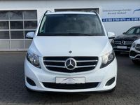 Gebraucht Mercedes V220 163 PS (119 kW) 2018 Weiß Van / Kleinbus