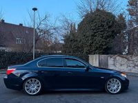 Gebraucht BMW 530 235 PS (172 kW) 2007 Blau Limousine