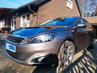 Gebraucht Peugeot 308 SW Allure 131 PS (96 kW) 2016 Grau Kombi