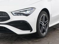 Gebraucht Mercedes CLA250e Shooting Brake AMG 218 PS (160 kW) 2024 Weiß unilack polarweiß Kombi